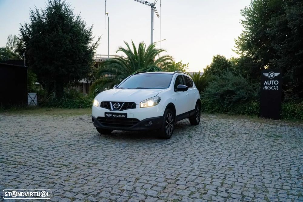 Nissan Qashqai - 2