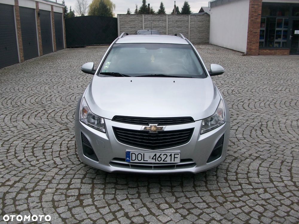 Chevrolet Cruze 1.6 LT+ - 9