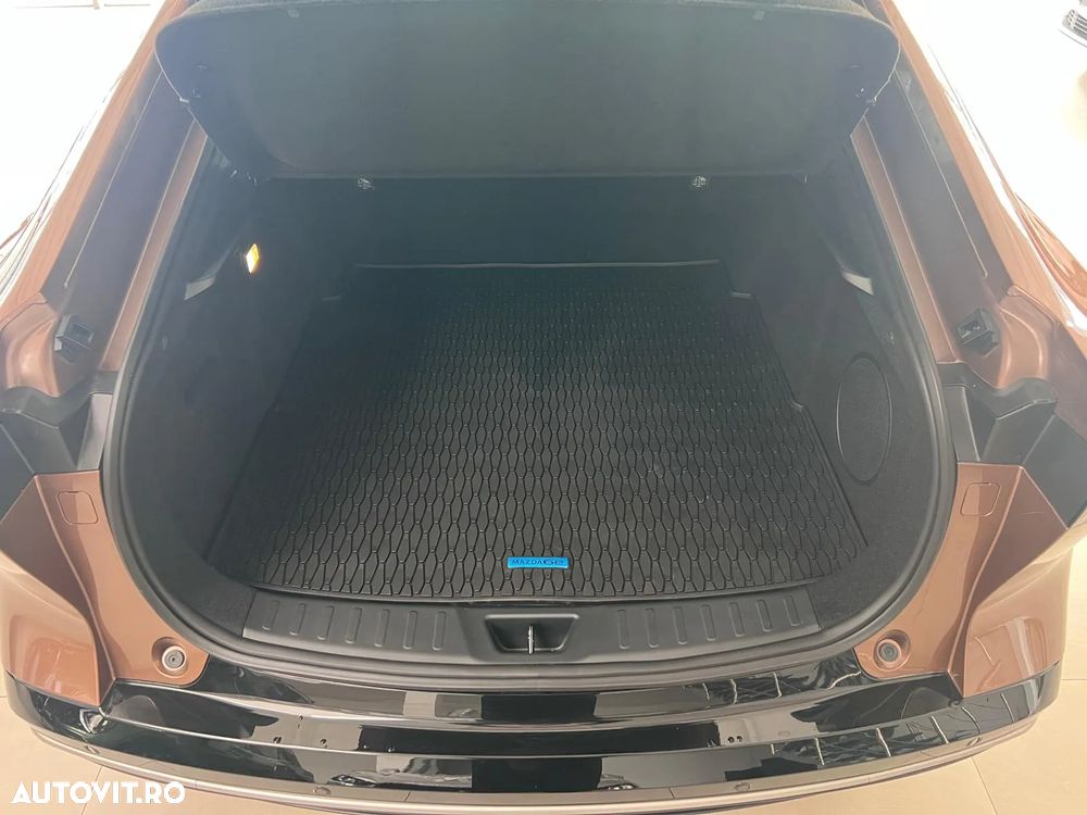 Mazda 6e 68 kW BEV Takumi Plus - 25