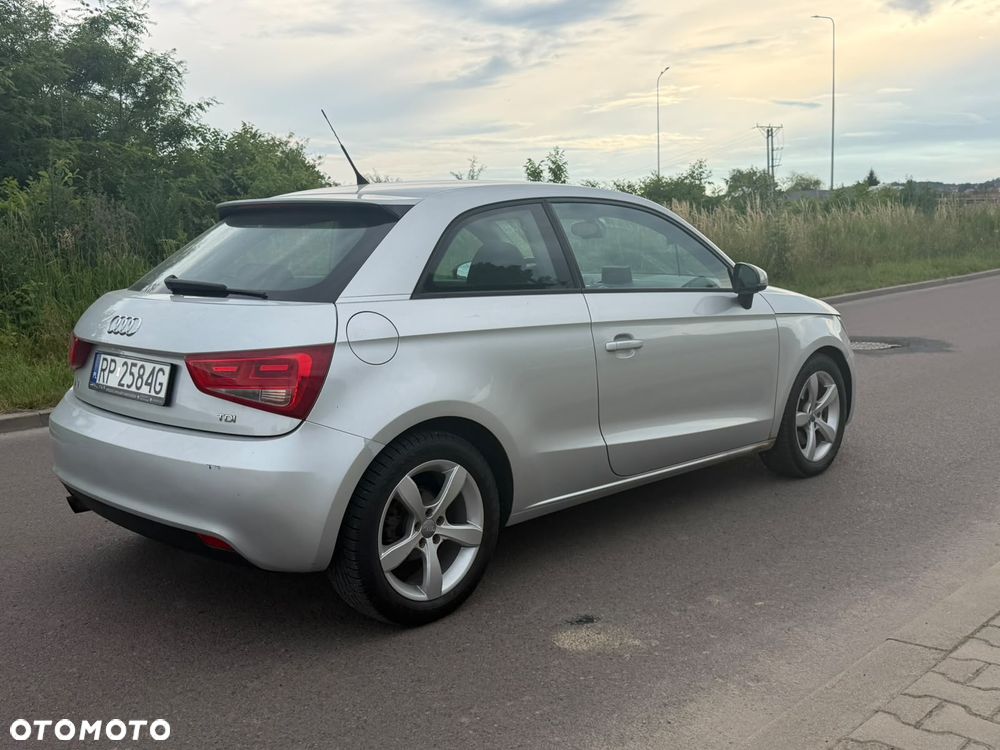 Audi A1 3-drzwiowe 1.6 TDI S line edition - 7