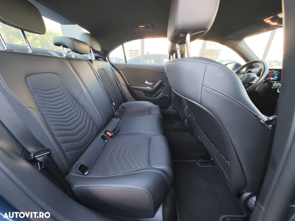 Mercedes-Benz A 250 e 8G-DCT - 17