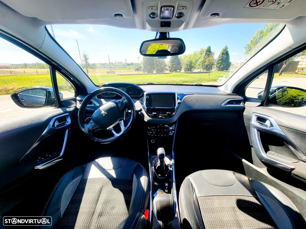 Peugeot 2008 e-HDi FAP 92 STOP & START Allure - 13