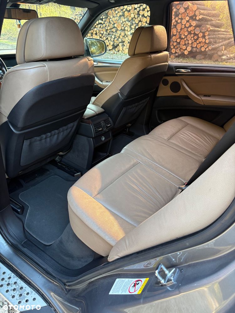 BMW X5 3.0sd - 8