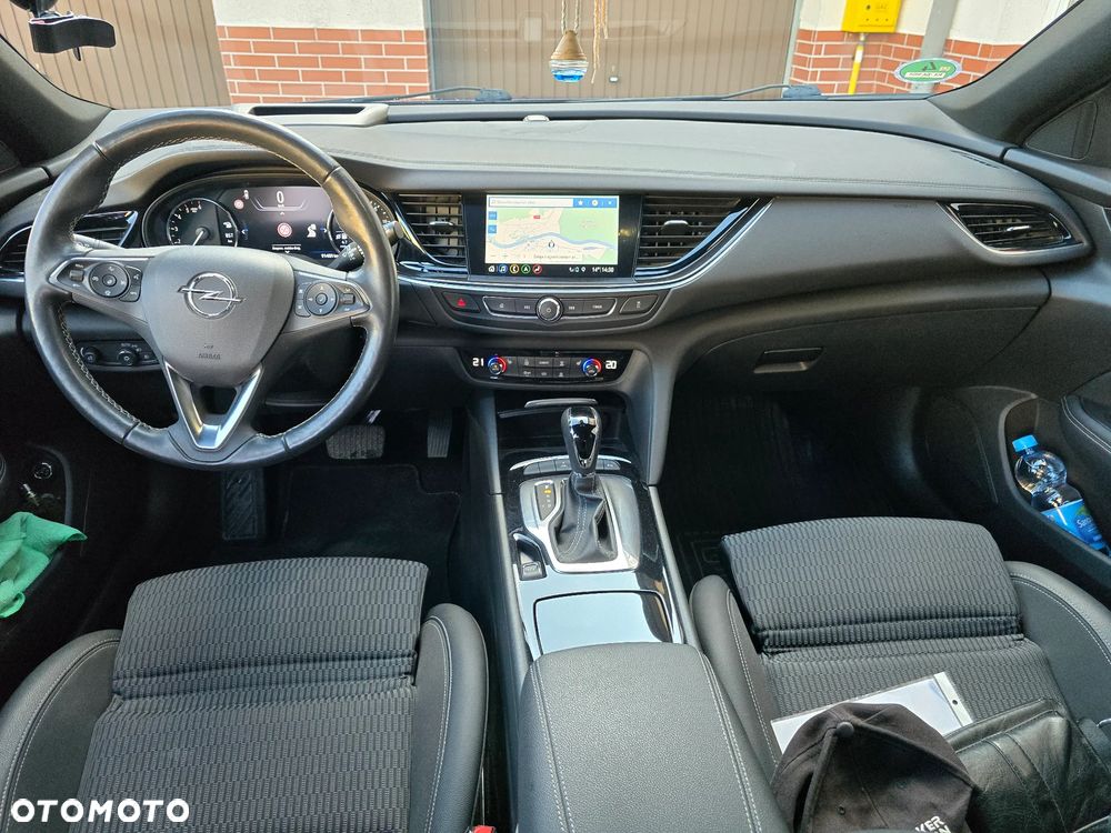 Opel Insignia 2.0 CDTI Elegance S&S - 11