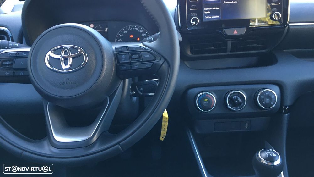 Toyota Yaris 1.0 VVT-i Comfort Plus - 10