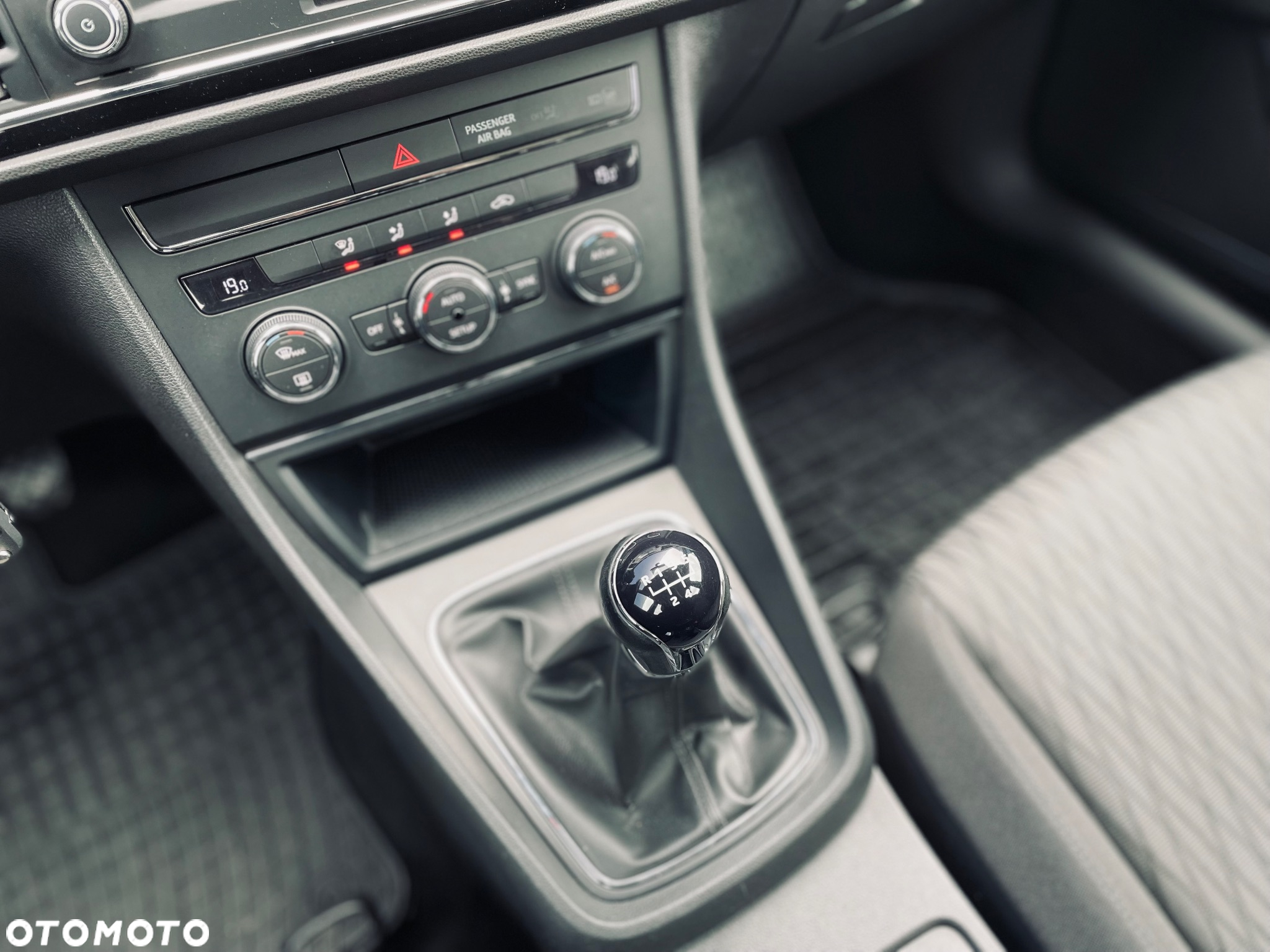 Seat Leon 1.6 TDI Style - 28