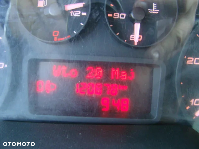Iveco DAILY 35 C 14 WINDA 750KG - 16