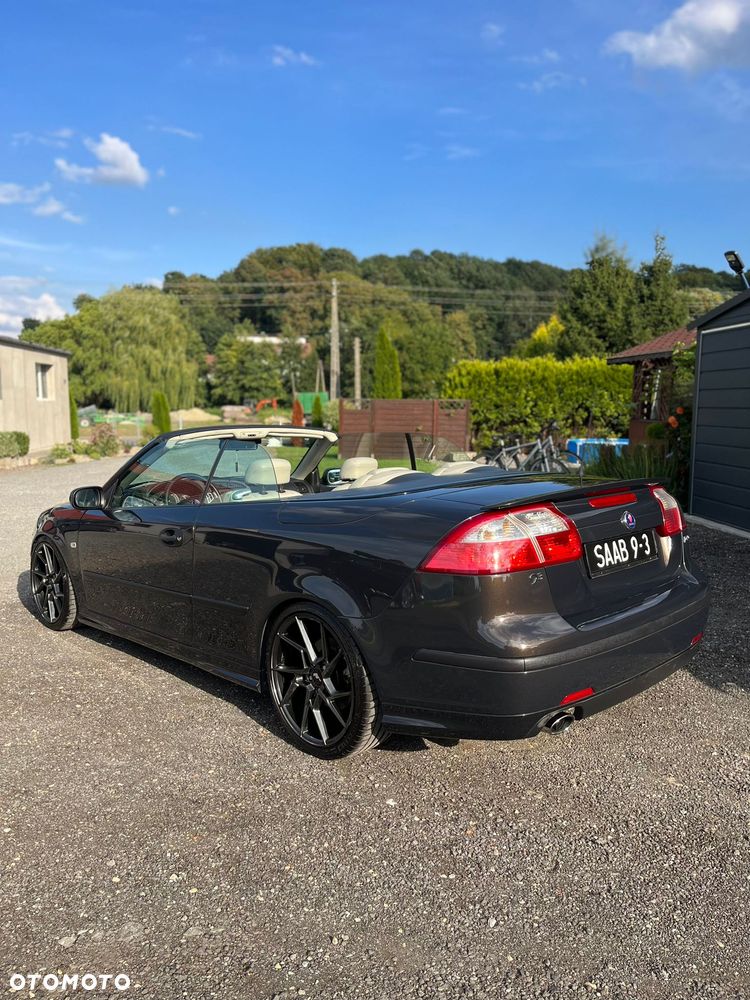 Saab 9-3 2.0T Aero - 13