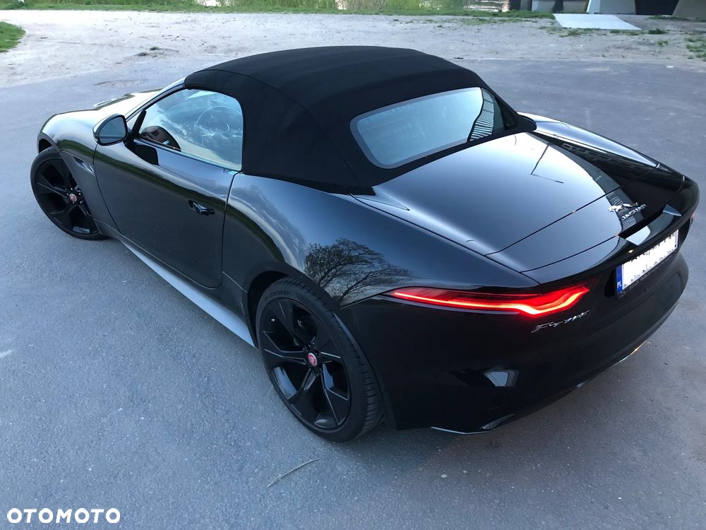 Jaguar F-Type Cabriolet P300 First Edition - 17
