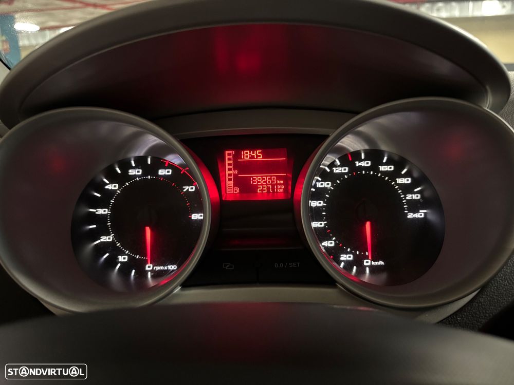 SEAT Ibiza SC 1.4 16V Sport - 4