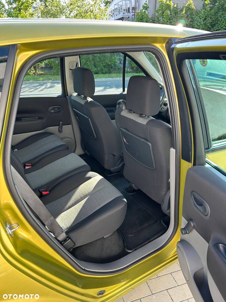 Renault Scenic 1.4 16V Authentique - 22