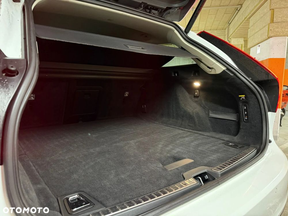 Volvo V90 ver-d3-geartronic-momentum - 12