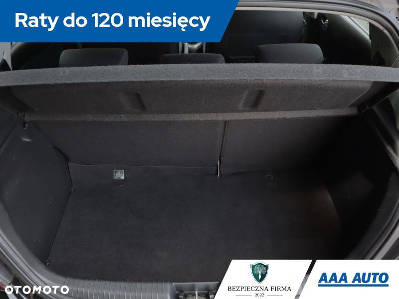 Hyundai i20 - 16