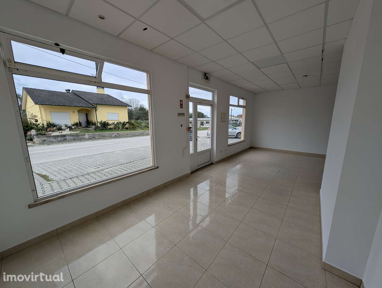 Loja / Escritório com 45m² – Bajouca, Leiria - Grande imagem: 4/8