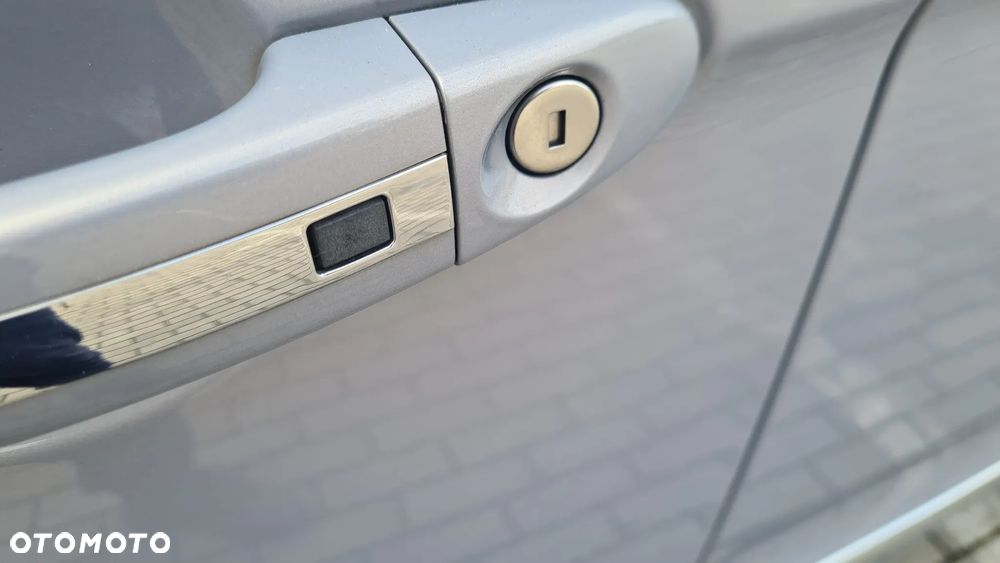 Ford Galaxy 2.0 TDCi Platinium X (Titanium) - 19