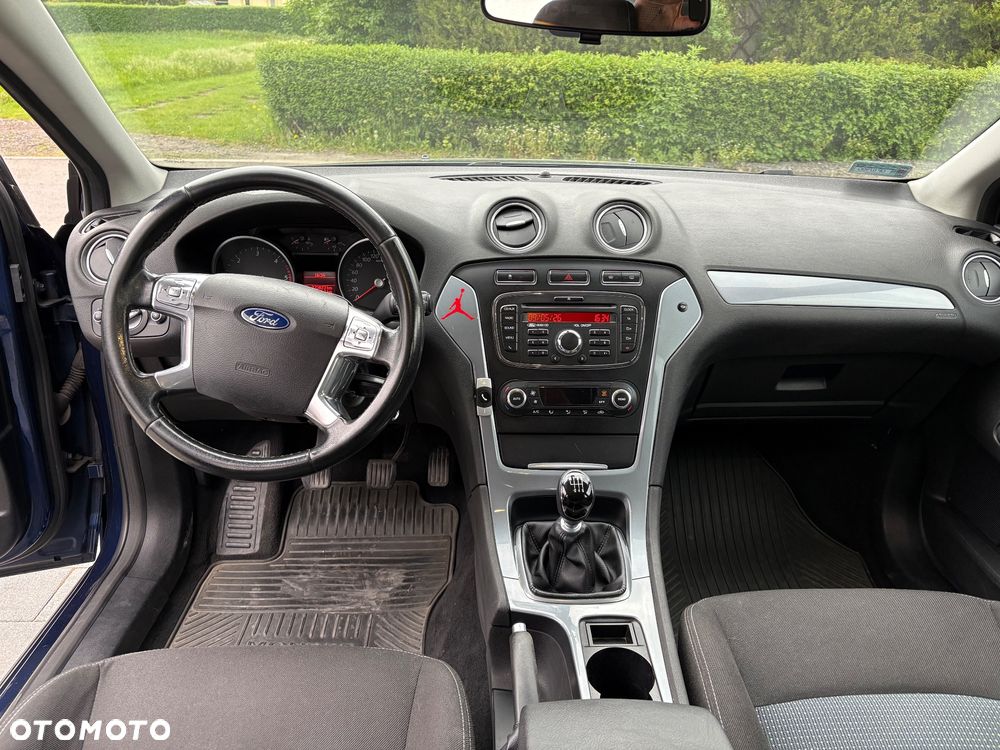 Ford Mondeo - 7