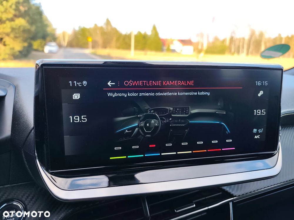 Peugeot 2008 1.5 BlueHDi GT S&S - 19