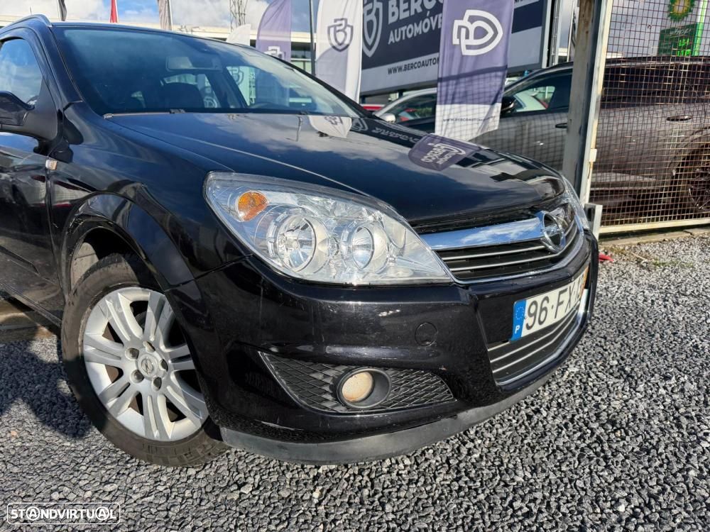 Opel Astra Caravan 1.3 CDTi Enjoy ecoFLEX - 2