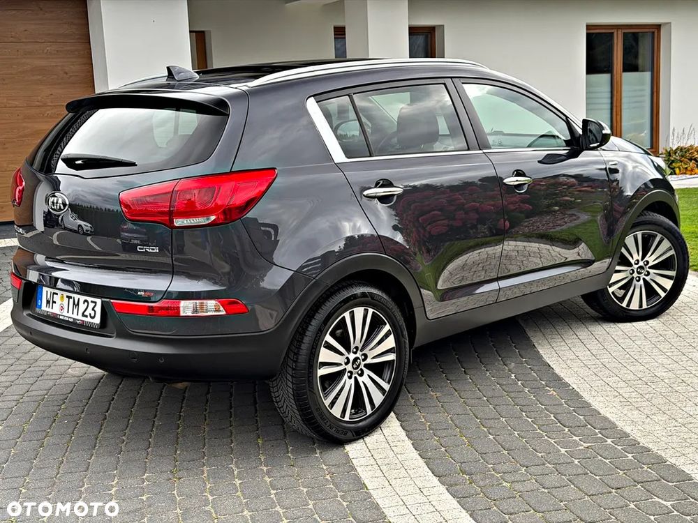 Kia Sportage 2.0 CRDI 4WD Automatik Spirit - 16