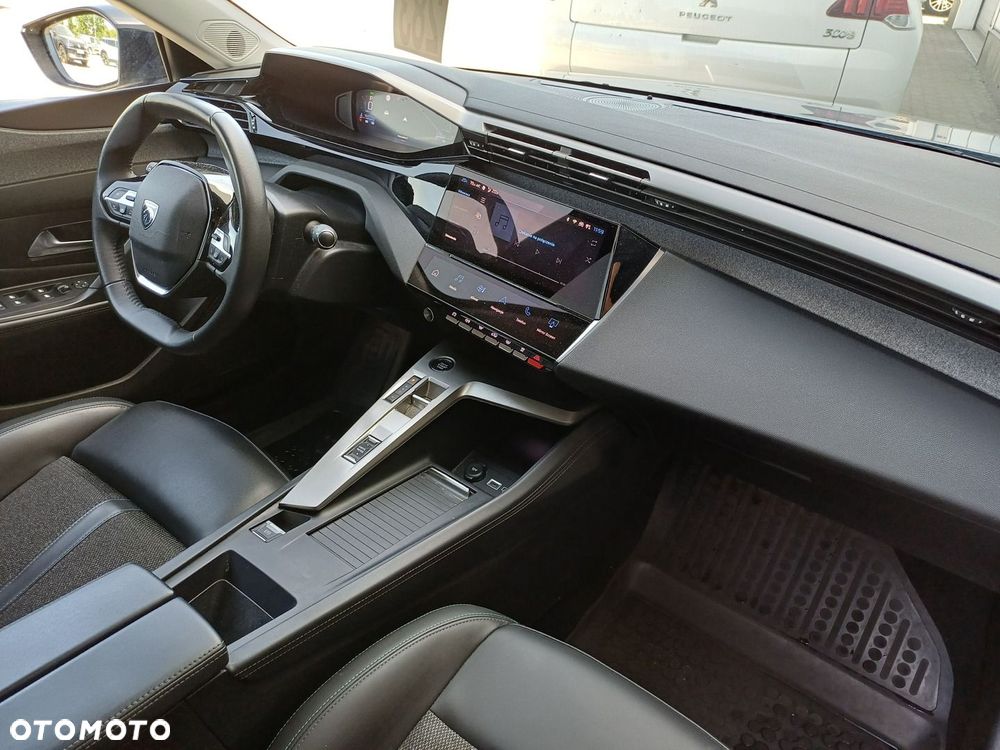 Peugeot 308 - 13