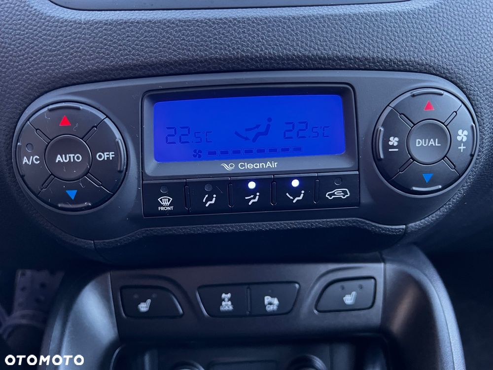 Hyundai ix35 2.0 4WD Trend - 22