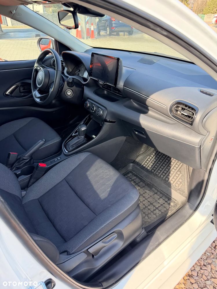 Toyota Yaris 1.5 Style CVT - 9
