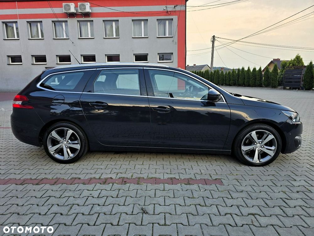 Peugeot 308 2.0 BlueHDi Allure S&S - 10