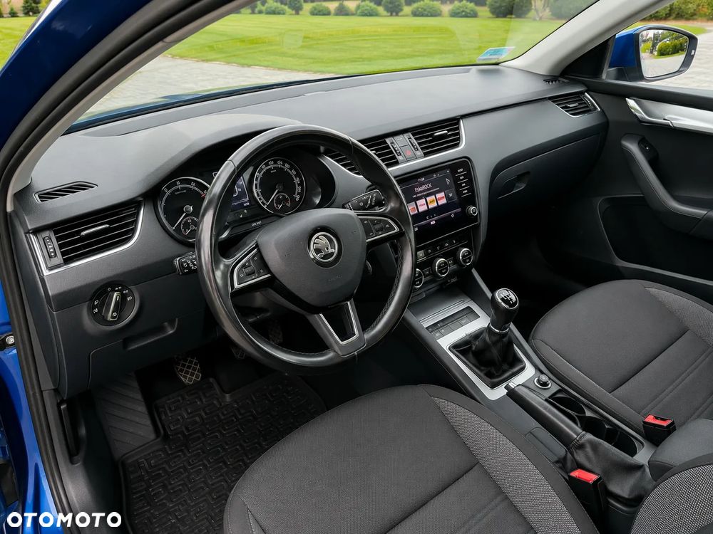 Skoda Octavia 1.5 TSI ACT Business - 5