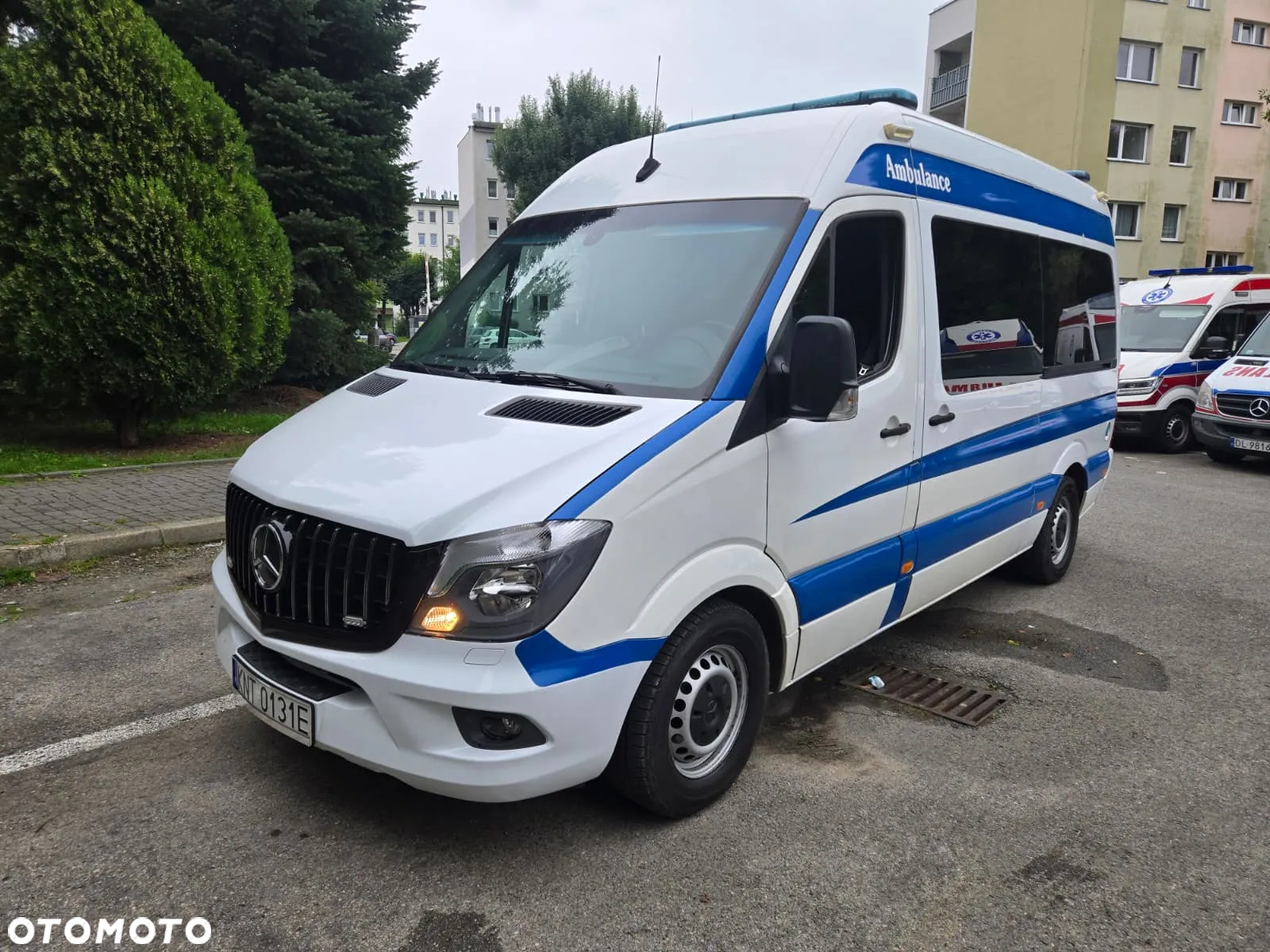 Mercedes-Benz 319 CDI Sprinter Karetka Ambulan - 2