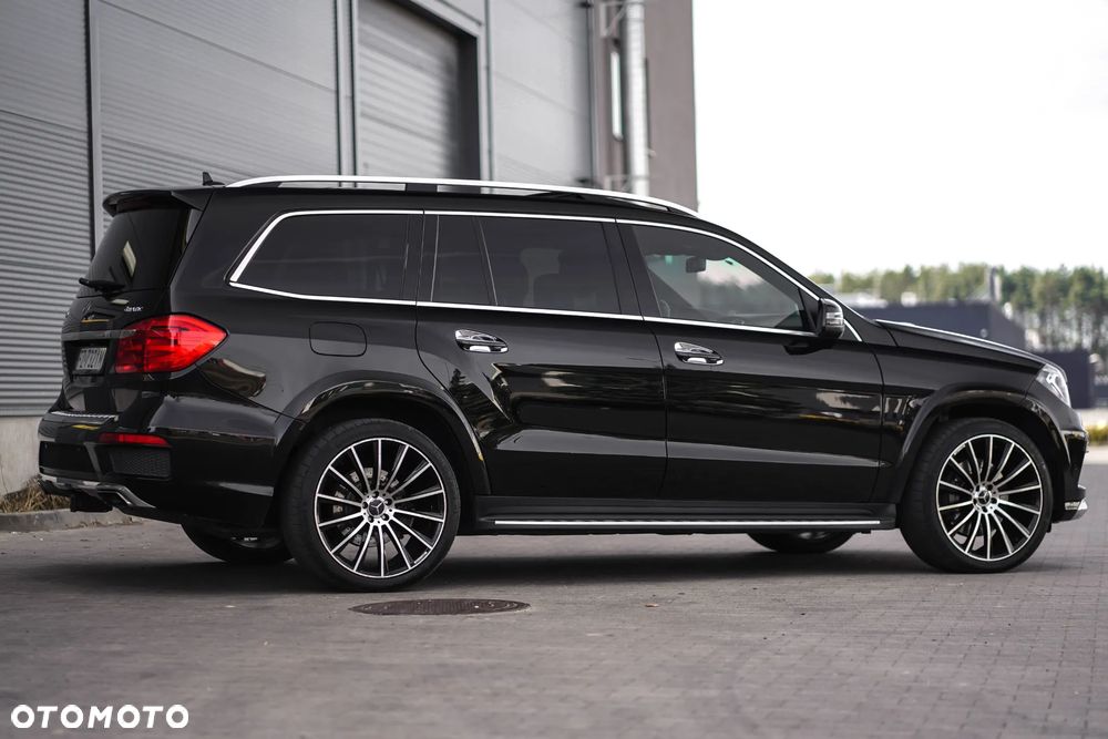 Mercedes-Benz GL 500 4Matic (BlueEFFICIENCY) 7G-TRONIC - 3