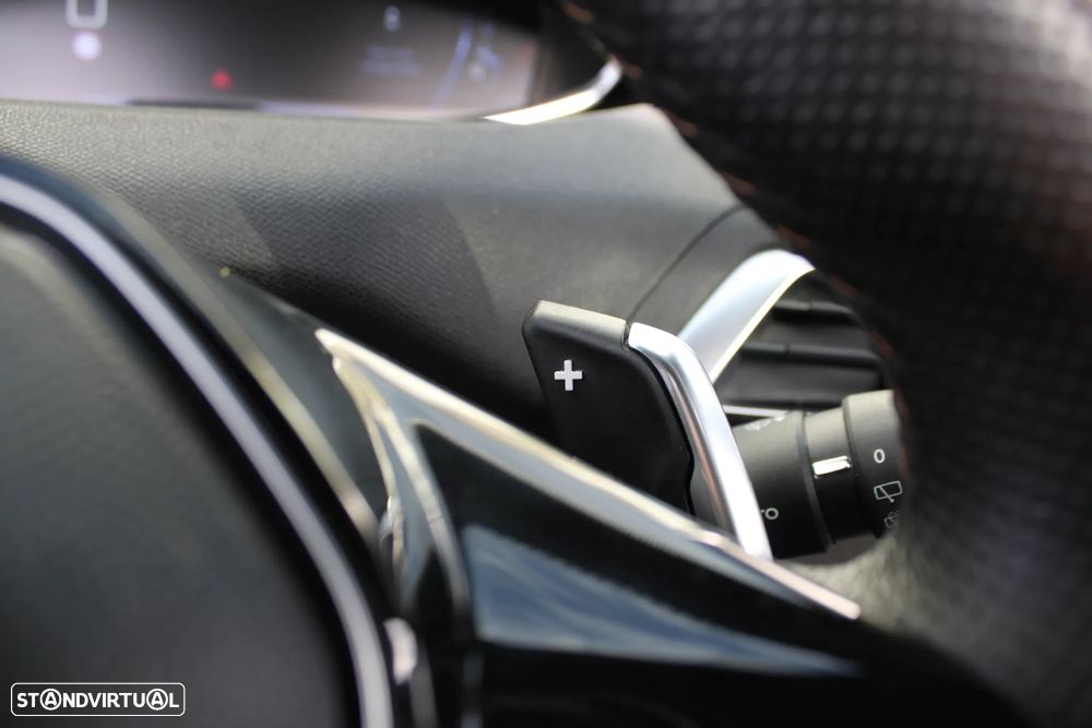 Peugeot 3008 2.0 BlueHDi GT EAT8 - 20