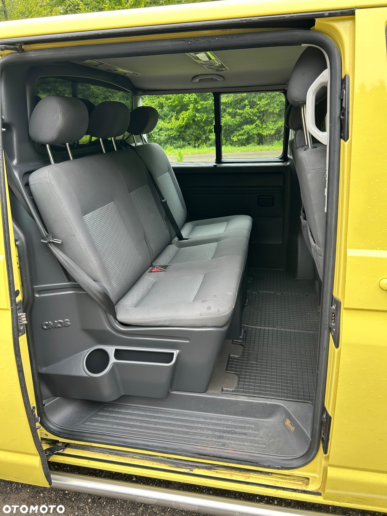 Volkswagen Multivan - 11