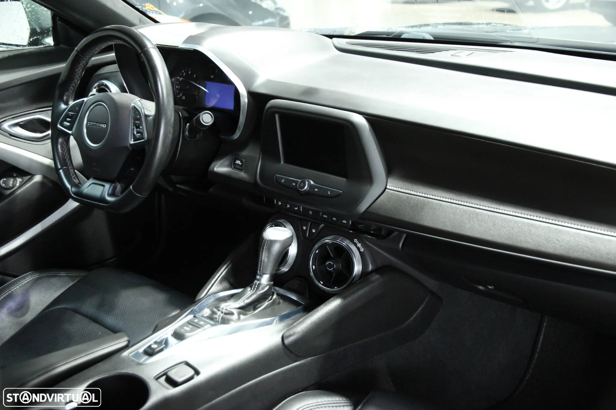 Chevrolet Camaro Coupe 2.0 Aut. - 10