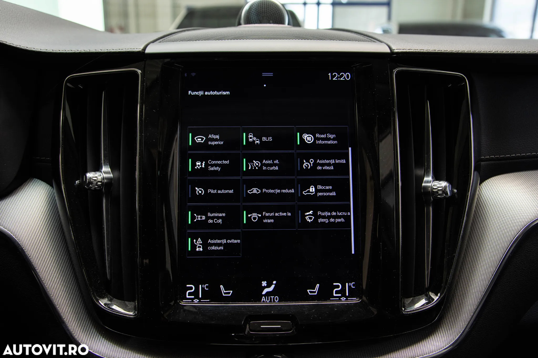 Volvo XC 60 T6 AWD Geartronic Inscription - 20
