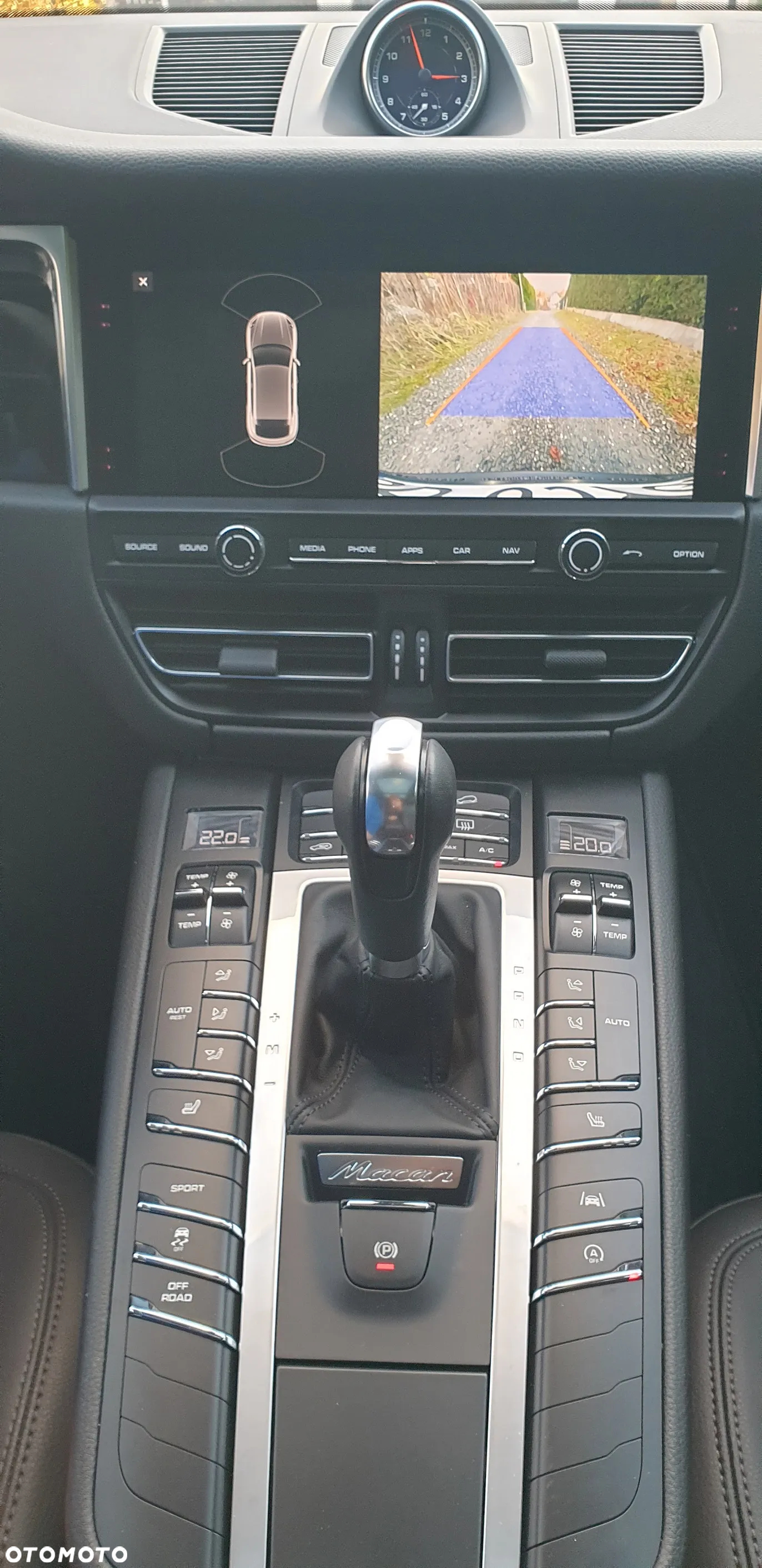 Porsche Macan Standard - 16