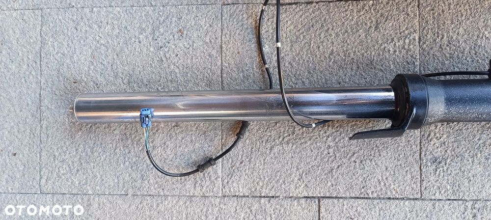 SUZUKI GLADIUS SVF 650 LAGI LAGA ZAWIESZENIE KOŁO FELGA TARCZE HAMULCOWEPRZÓD - 3