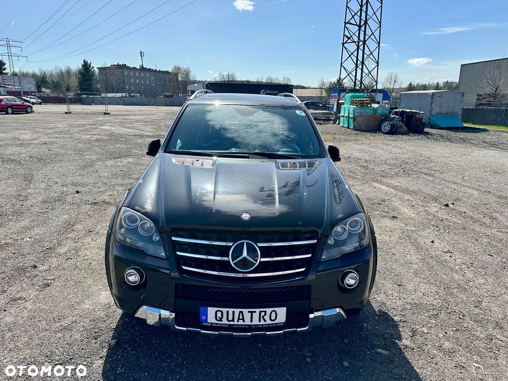 Mercedes-Benz ML 63 AMG 4-Matic - 8