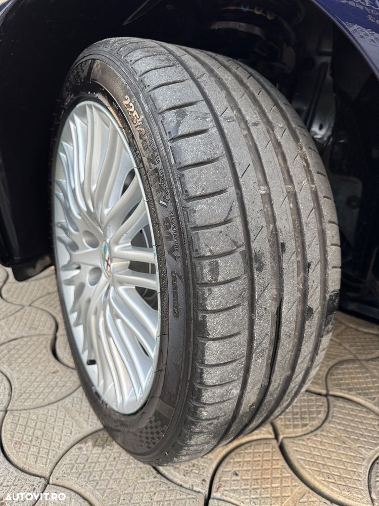 Alfa Romeo Giulietta 2.0 JTDM 16V TCT Turismo - 9