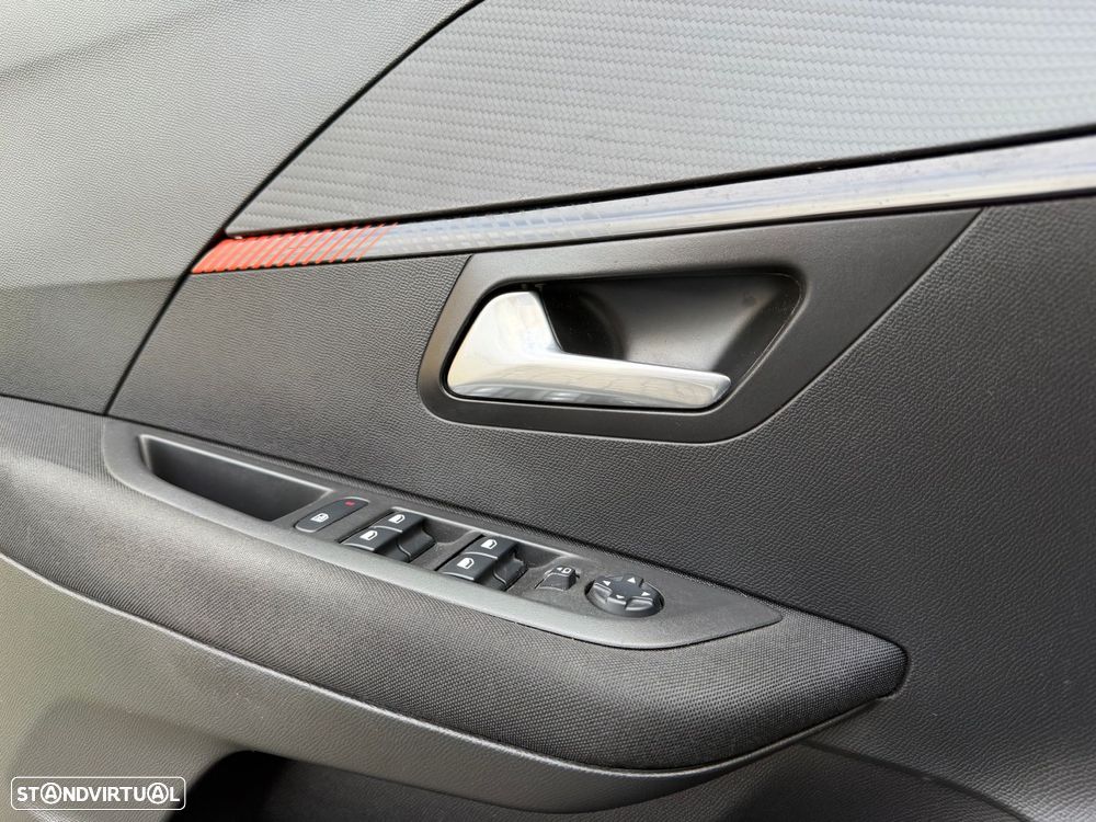 Peugeot 208 1.2 PureTech Active Pack - 23