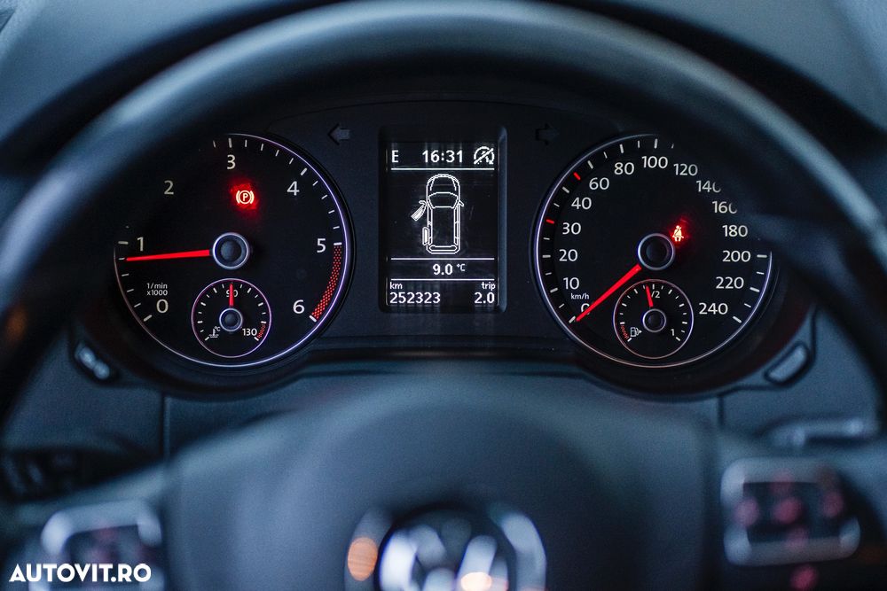 Volkswagen Sharan 2.0 TDI BlueMotion Technology Life - 10