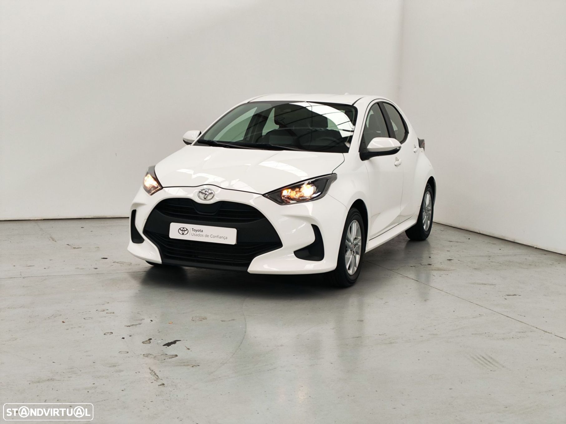 Toyota Yaris 1.0 VVT-i Comfort Plus - 1