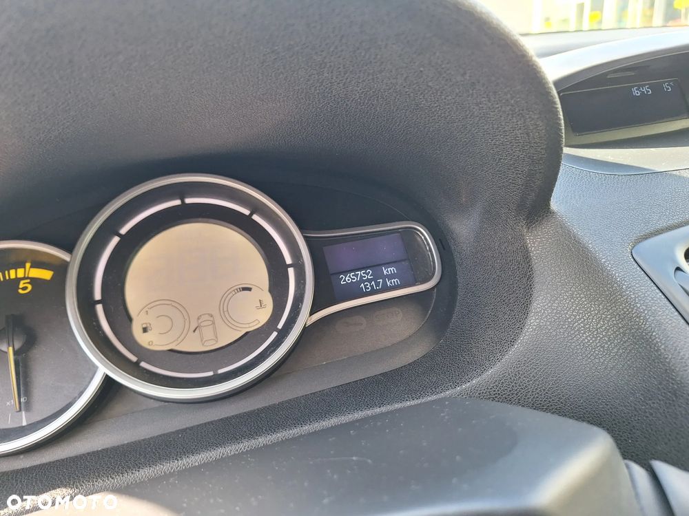 Renault Megane 1.9 dCi Dynamique - 21