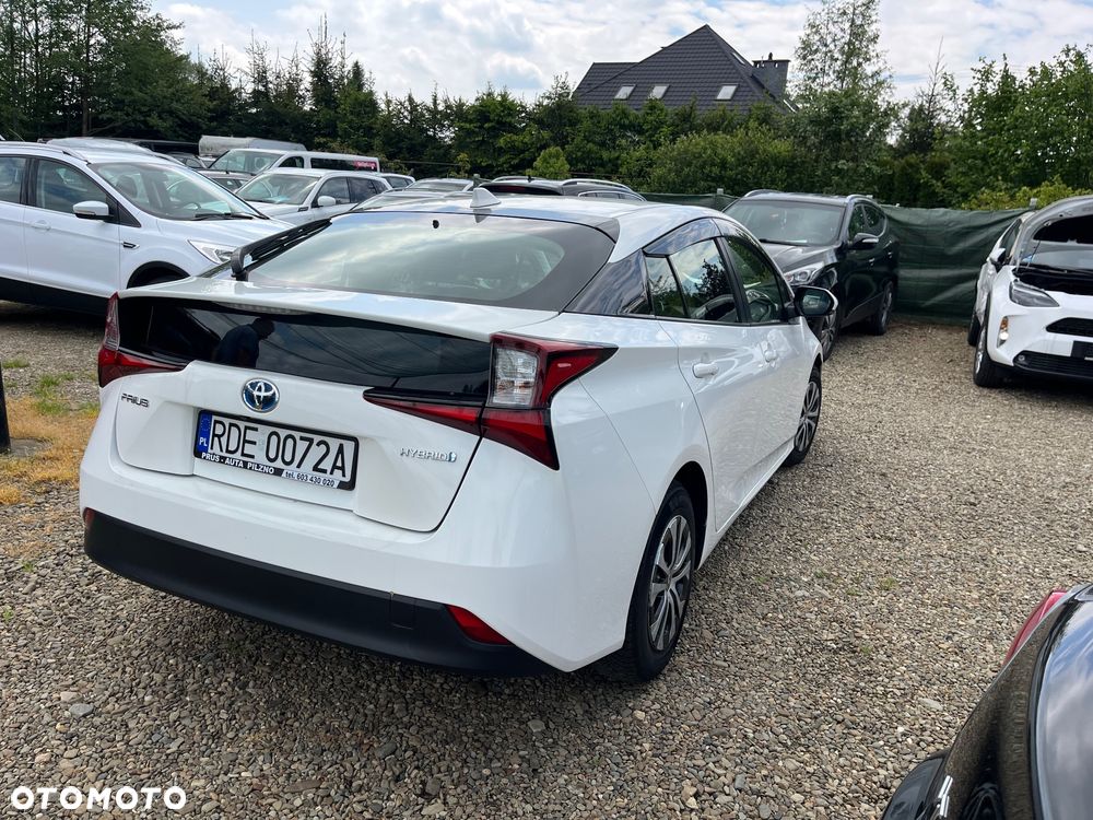 Toyota Prius 1.8 Hybrid Executive - 11