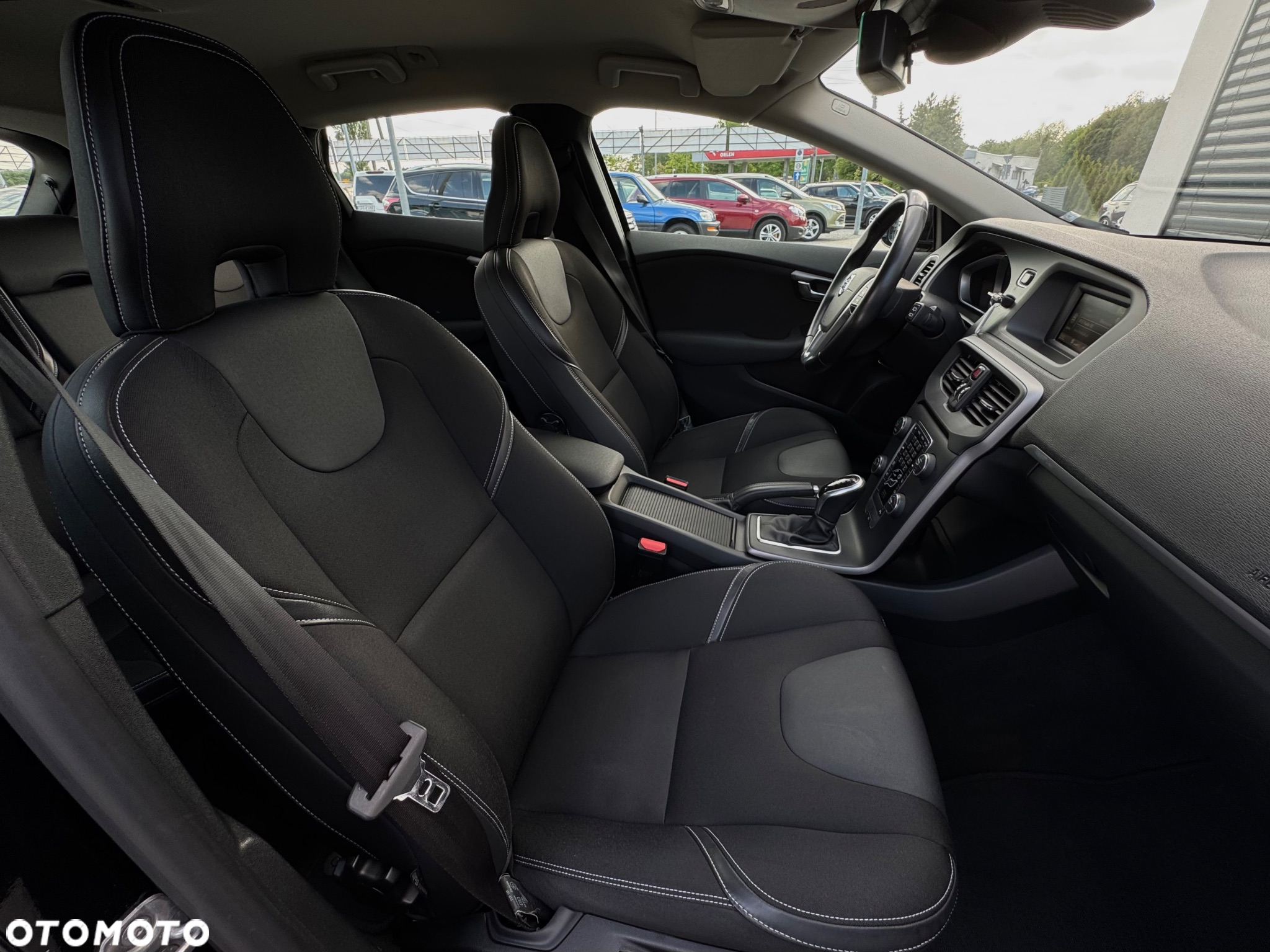 Volvo V40 T4 Powershift R Design - 26