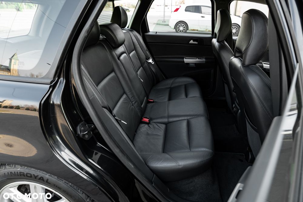 Volvo V50 - 7