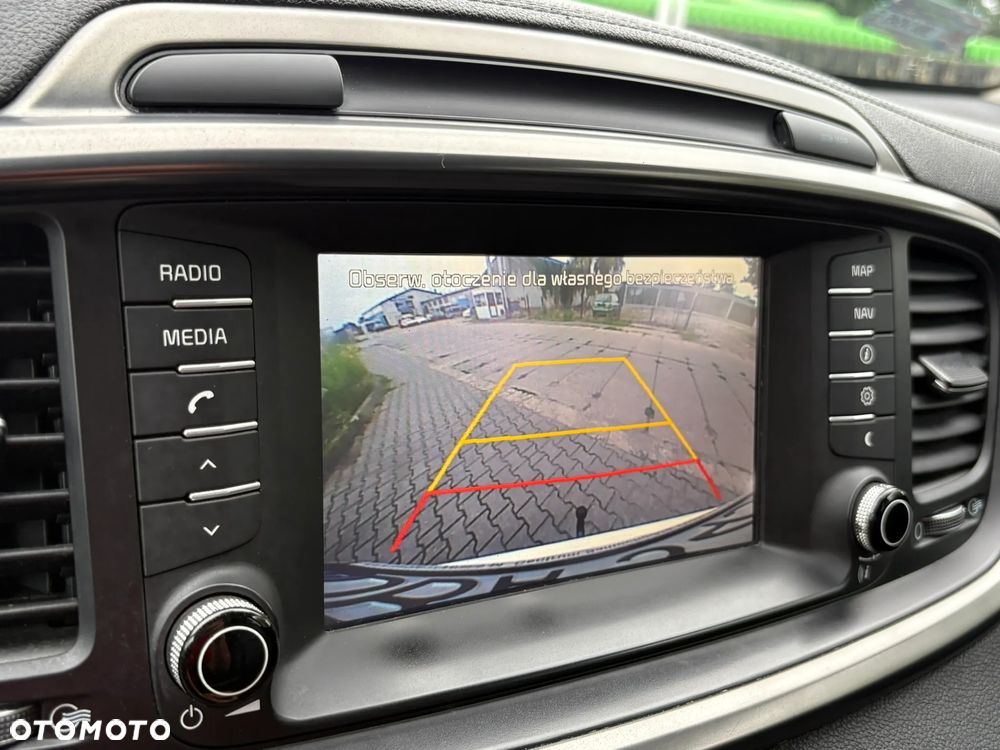 Kia Sorento 2.0 CRDI L - 19
