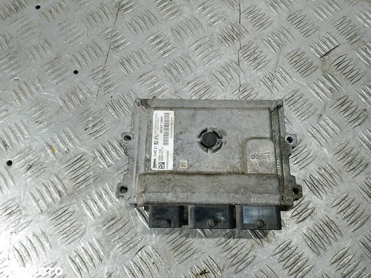 KOMPUTER, STEROWNIK PEUGEOT 301 9806713880 1.6 VTI - 6
