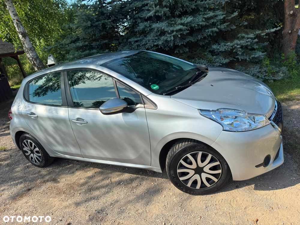 Peugeot 208 - 20