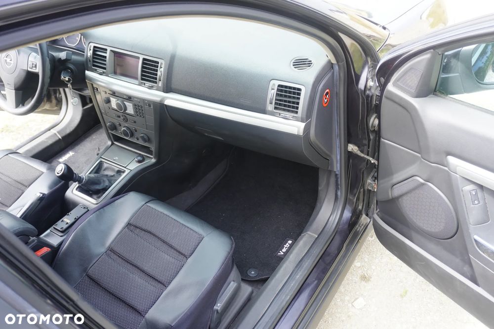 Opel Vectra 1.9 CDTI - 16
