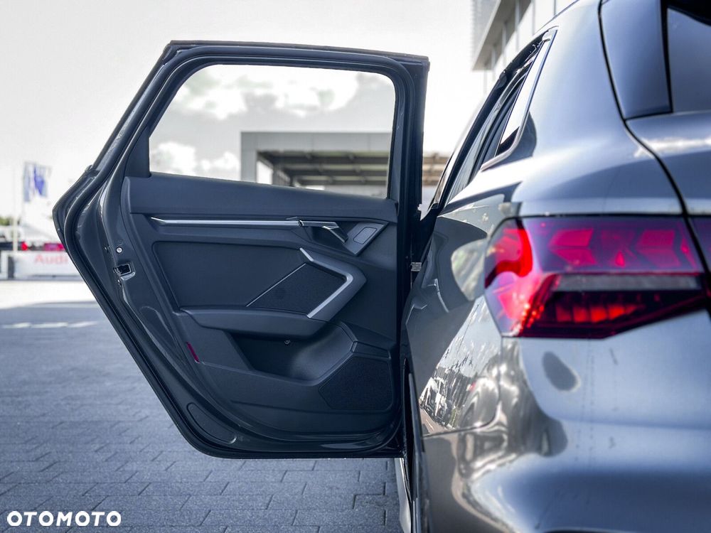 Audi A3 Sportback - 36